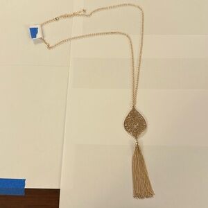 Elegant Rose Gold Plated Pendant Necklace